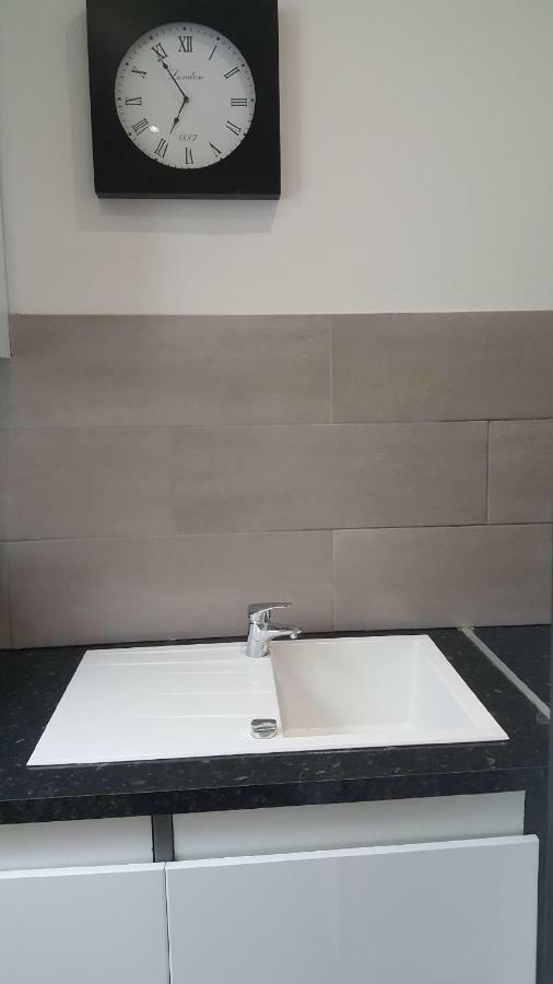 Luxury Suite Lilas Dijon Bagian luar foto